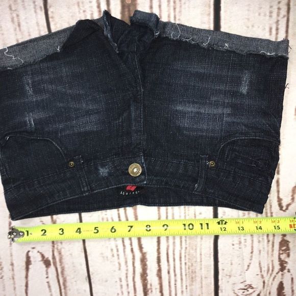 Vintage Therapy By Lane Crawford Dark Wash Denim Jean Shorts 7 - Picture 7 of 13